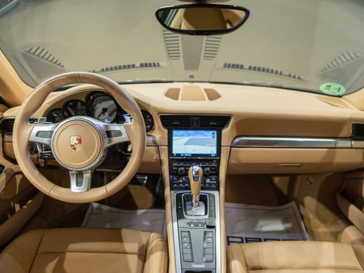 Miniatura 4 de 5 del coche: Porsche 911/991 Carrera 4S