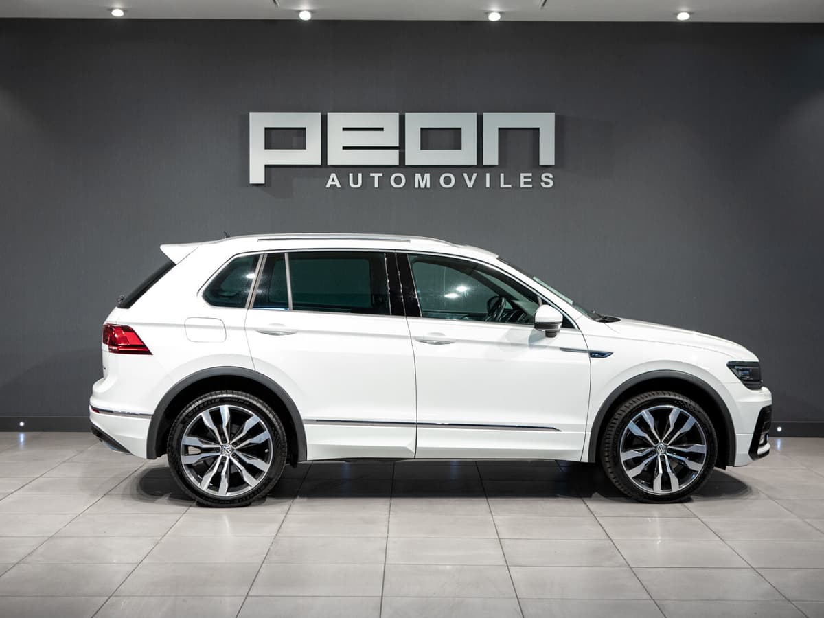 VW TIGUAN 2.0 TDI DSG7 4M R-Line — foto 2
