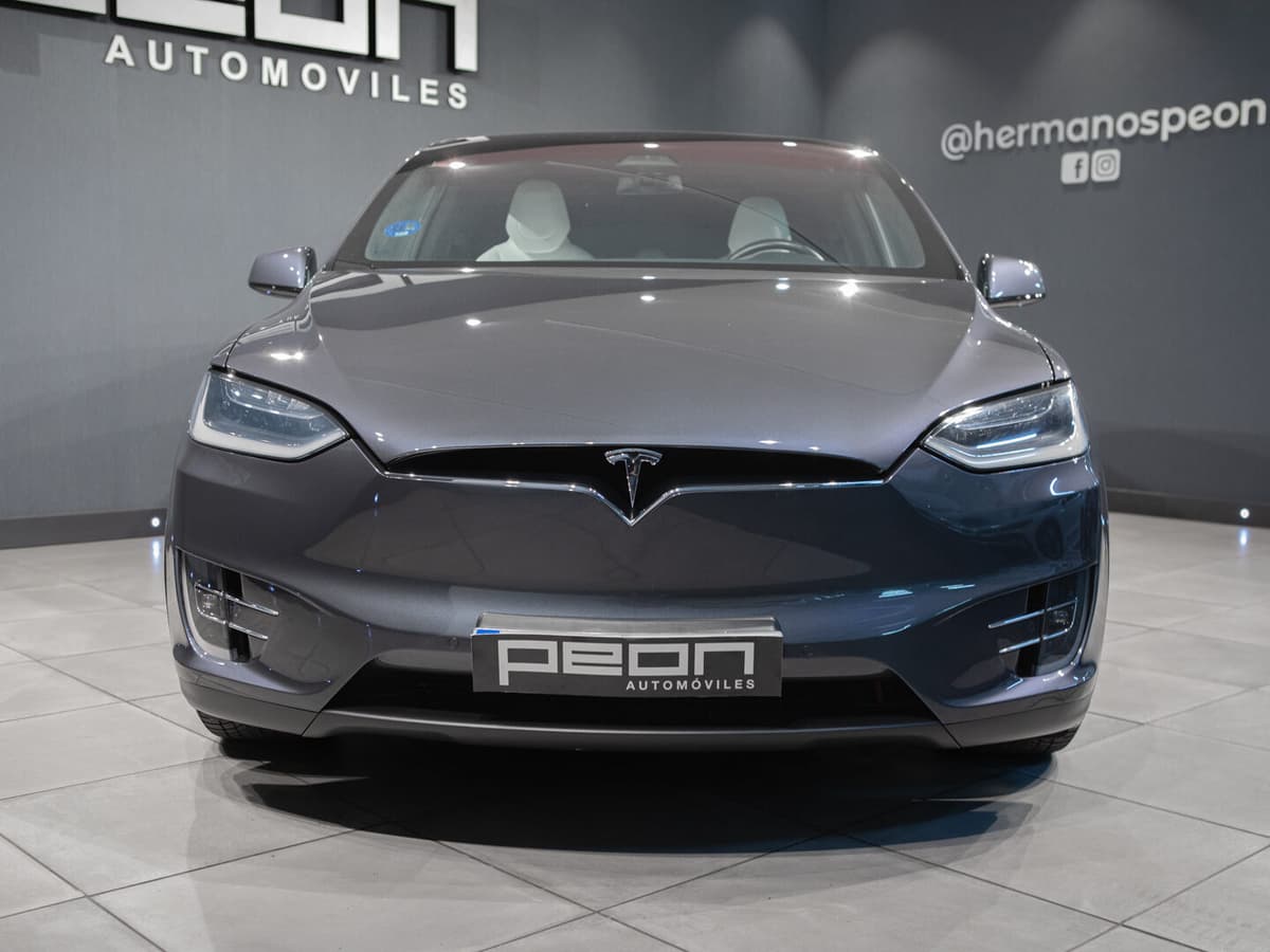Tesla Model X 90D 4WD — foto 3