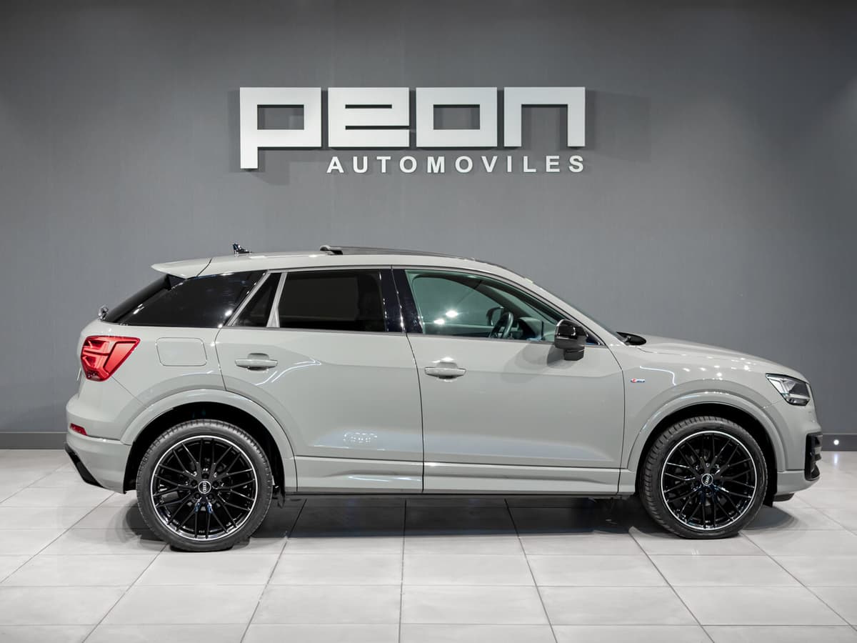 Audi Q2 35 TDI S-Tronic Black Line — foto 2