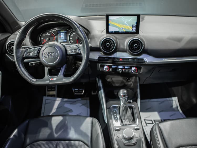 Miniatura 4 de 5 del coche: Audi Q2 35 TDI S-Tronic Black Line
