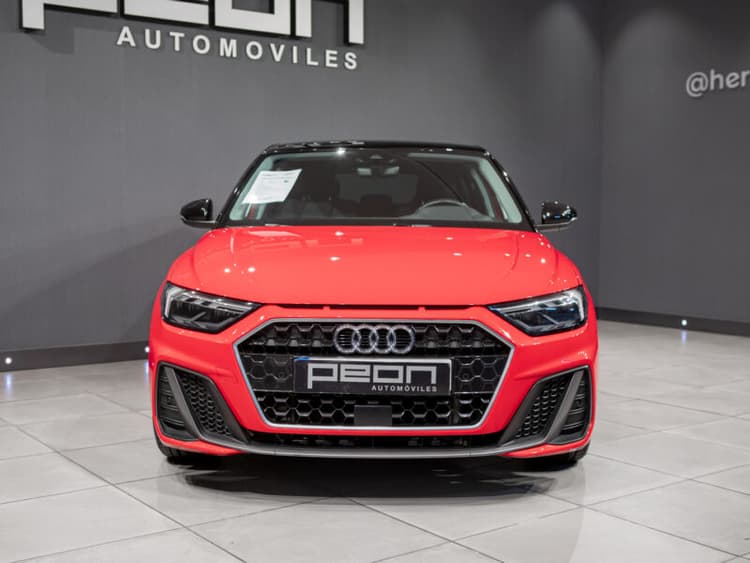 Miniatura 3 de 5 del coche: Audi A1 SB 30 TFSI S-Tronic S-Line