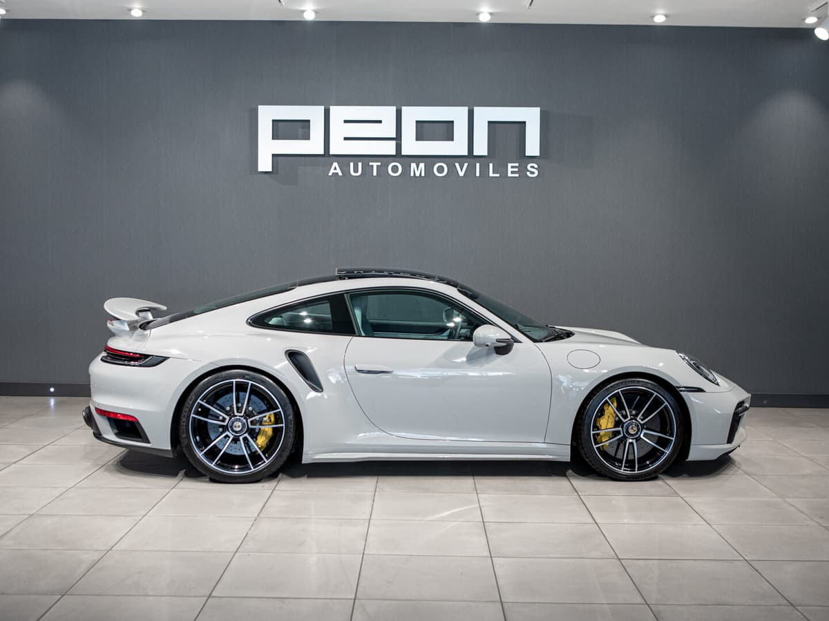 Porsche 911/992 Turbo S — foto 2