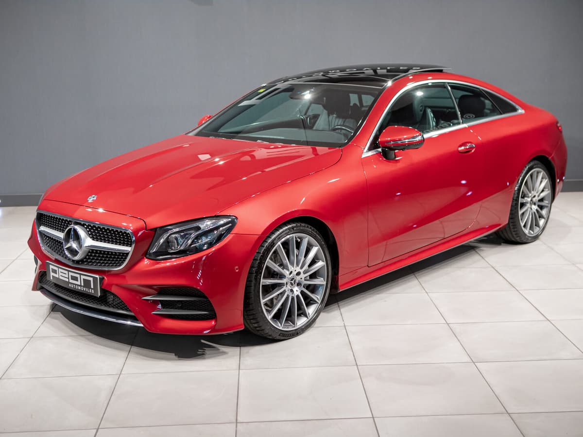 Mercedes-Benz E Coupé 220d AMG — foto 5