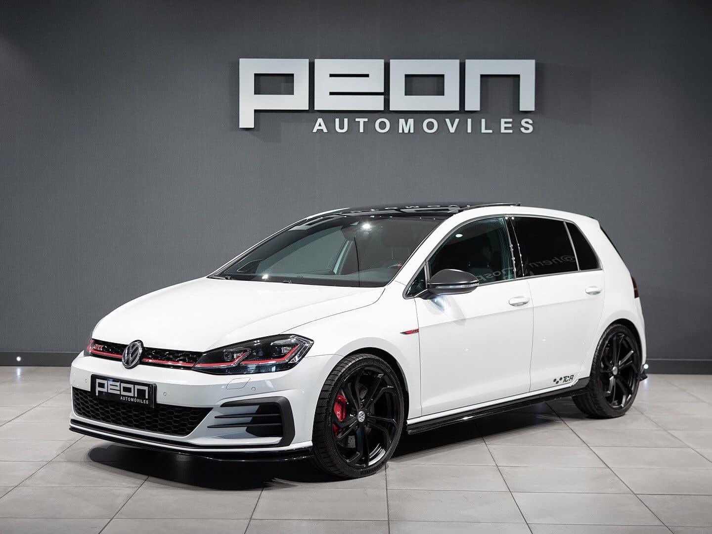 Volkswagen Golf GTI TCR 5p — foto principal
