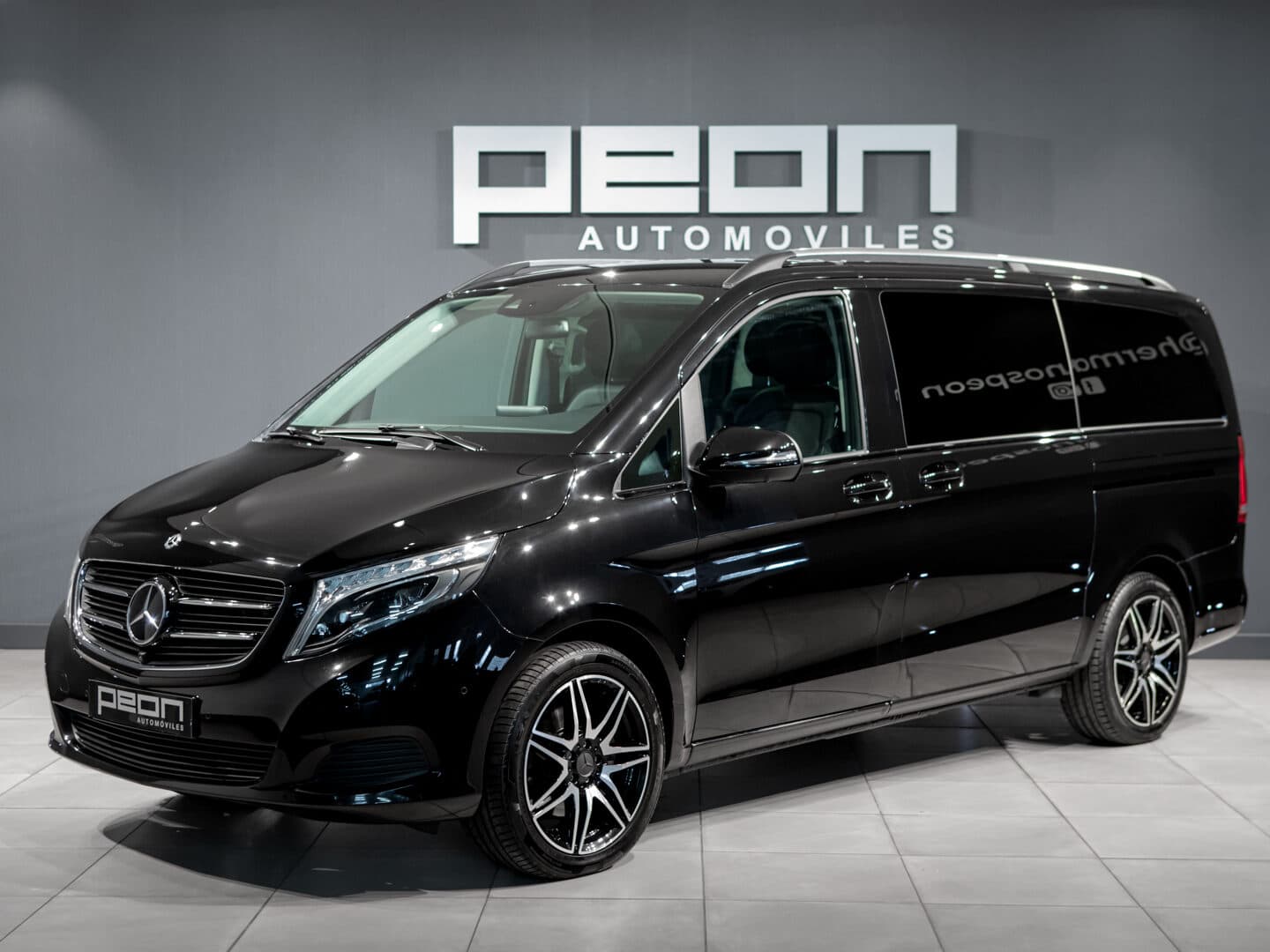MB V 250d 7G 4Matic AMG — foto principal