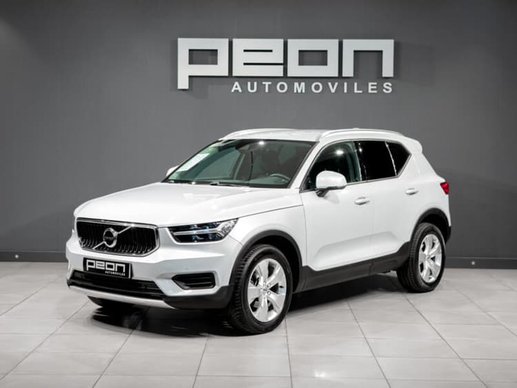 Miniatura 1 de 5 del coche: Volvo XC40 1.5 T3 Momentum Auto