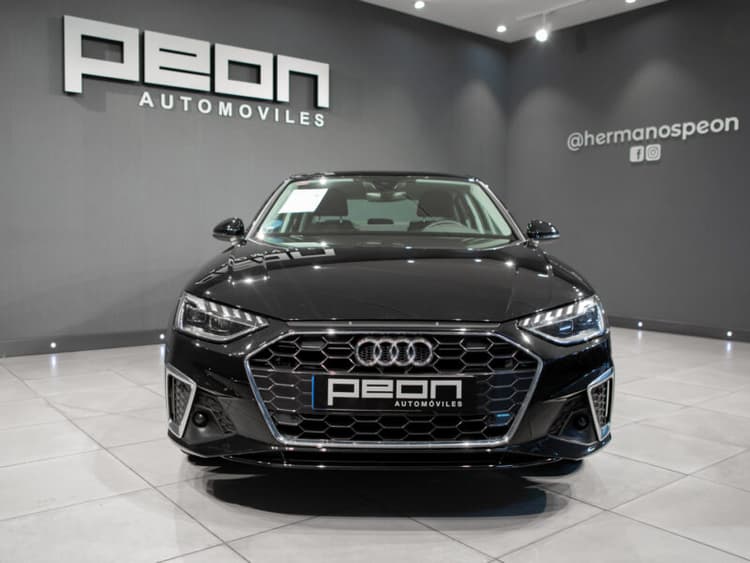 Miniatura 3 de 5 del coche: Audi A4 35 TDI S-Line S-Tronic