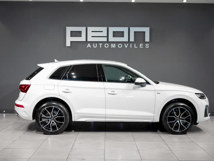 Miniatura 2 de 5 del coche: Audi Q5 40 TDI Quattro S-Line S-T