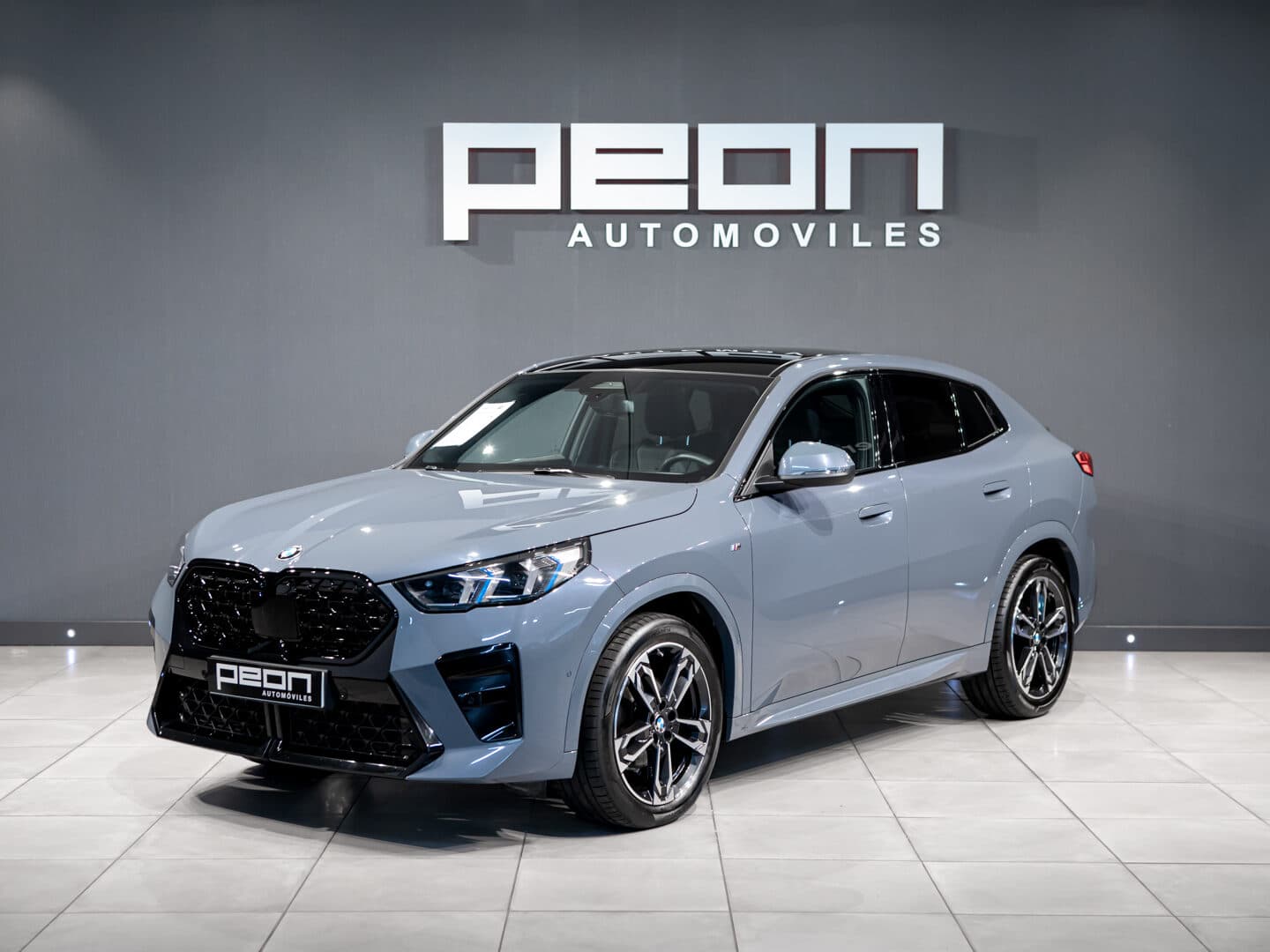 BMW X2 sDrive18dA M-Sport — foto principal