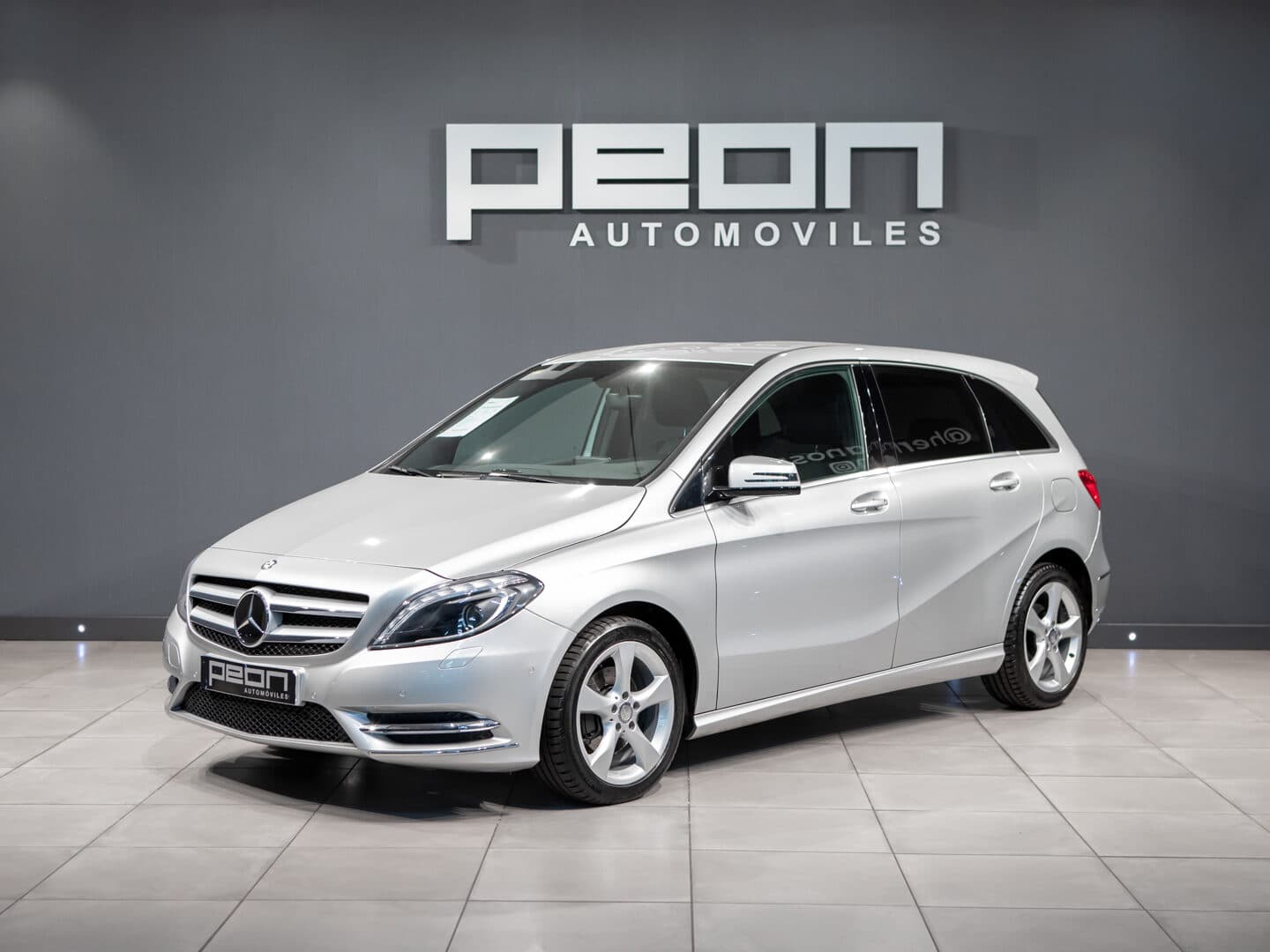 Mercedes-Benz B 180 CDI 7G Sport — foto principal