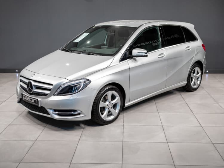 Miniatura 5 de 5 del coche: Mercedes-Benz B 180 CDI 7G Sport
