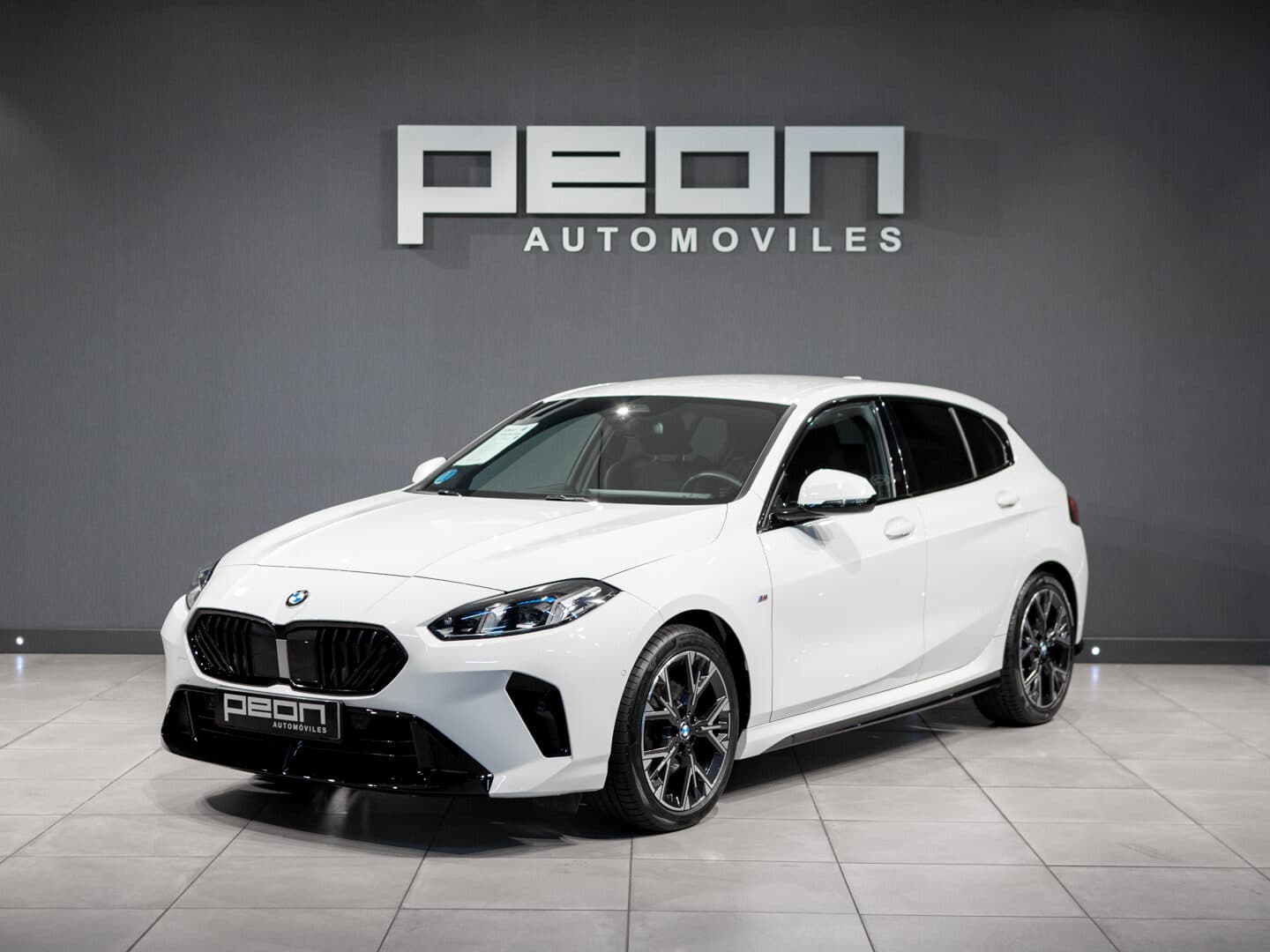BMW 120dA M-Sport — foto principal
