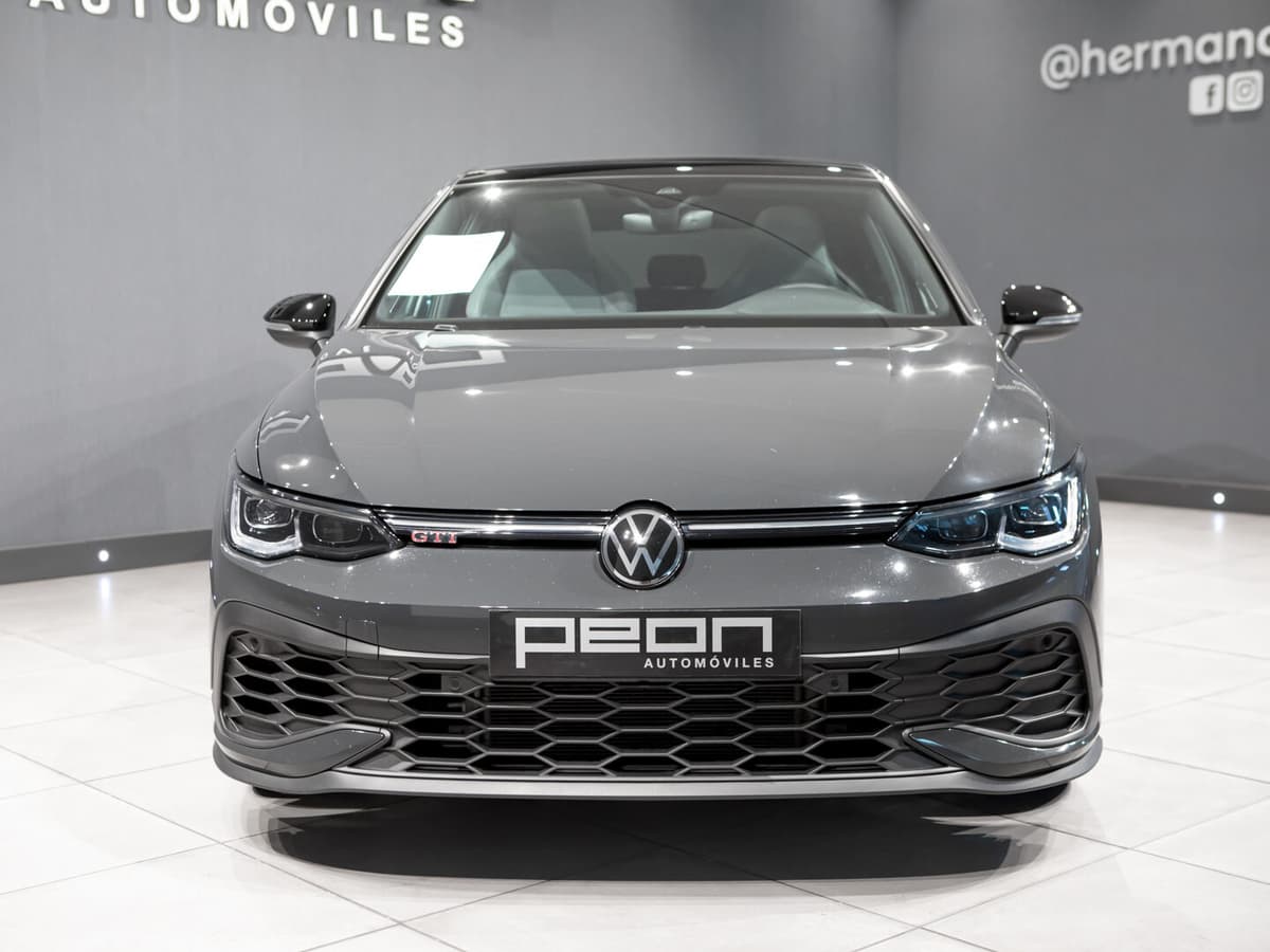 Volkswagen Golf 8 GTI Clubsport — foto 3