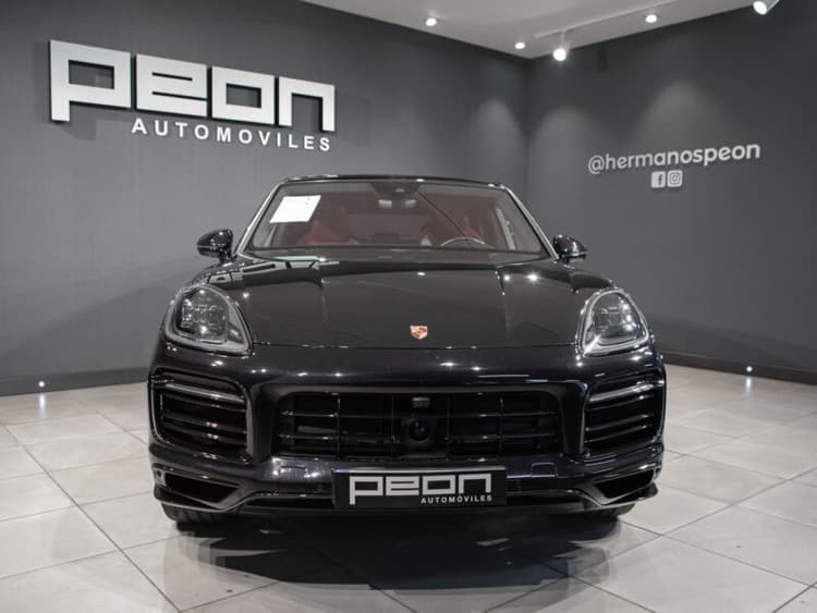 Miniatura 3 de 5 del coche: Porsche Cayenne Coupe GTS