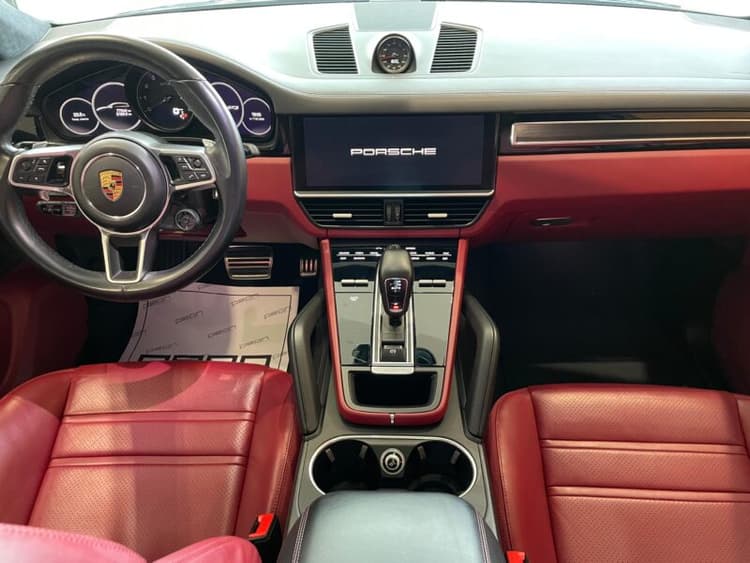 Miniatura 4 de 5 del coche: Porsche Cayenne Coupe GTS