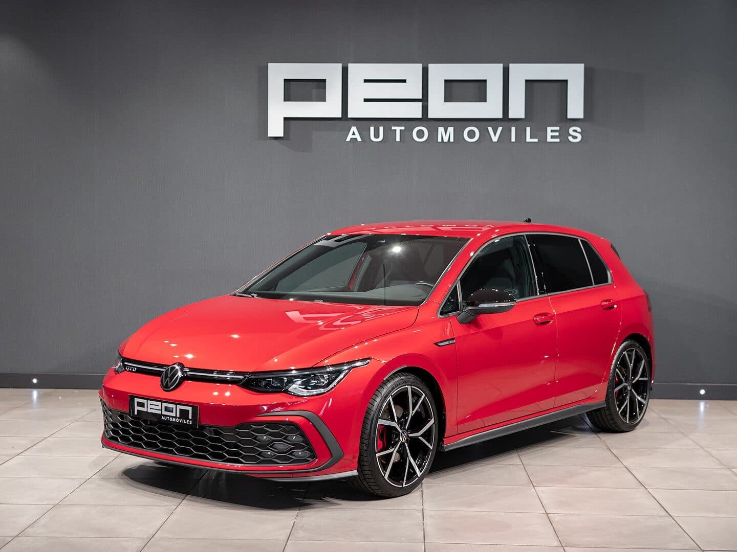 Volkswagen Golf 8 GTD DSG 5p — foto principal