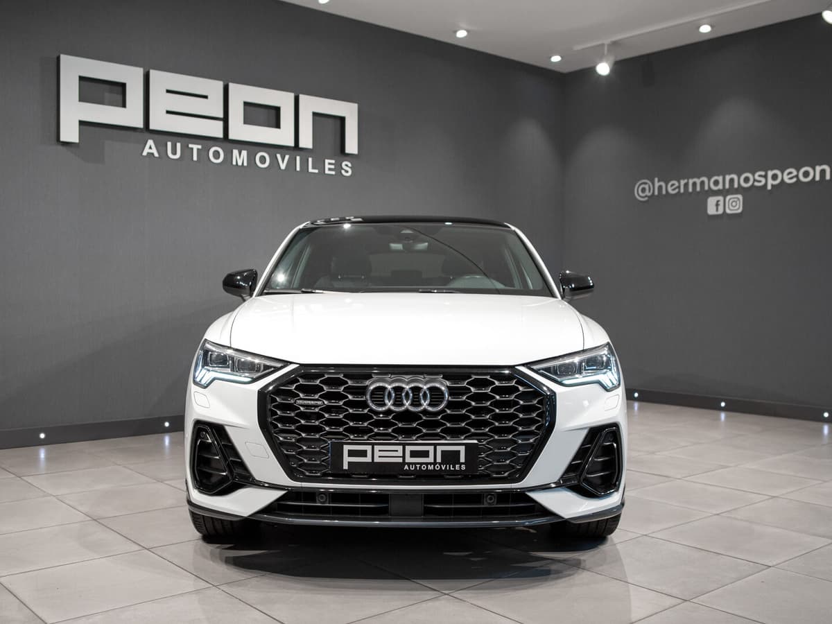 Audi Q3 SB 45 TFSI Black Line S-T — foto 3