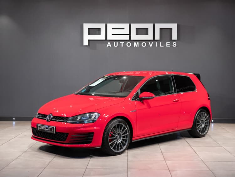 Miniatura 1 de 5 del coche: Volkswagen Golf VII GTD 3p