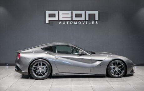 Miniatura 2 de 5 del coche: Ferrari F12 Berlinetta