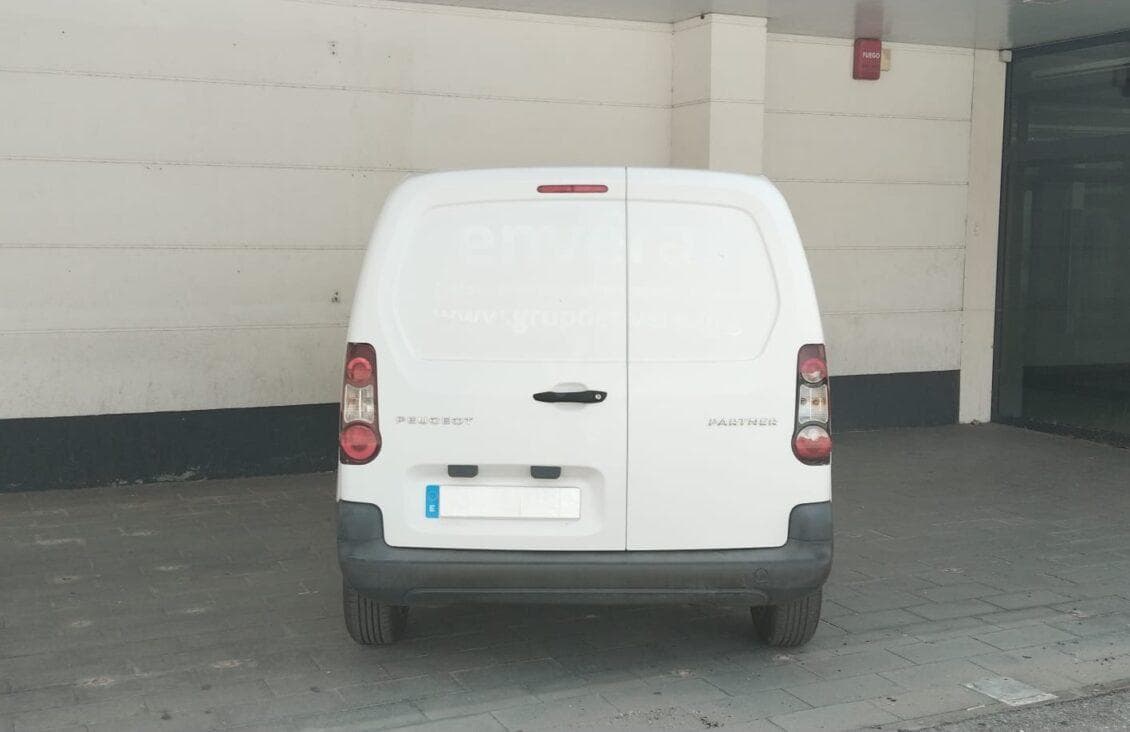 Peugeot Partner Furgon Confort — foto 5