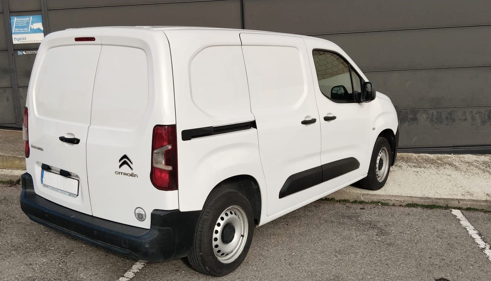Citroen Berlingo — foto principal