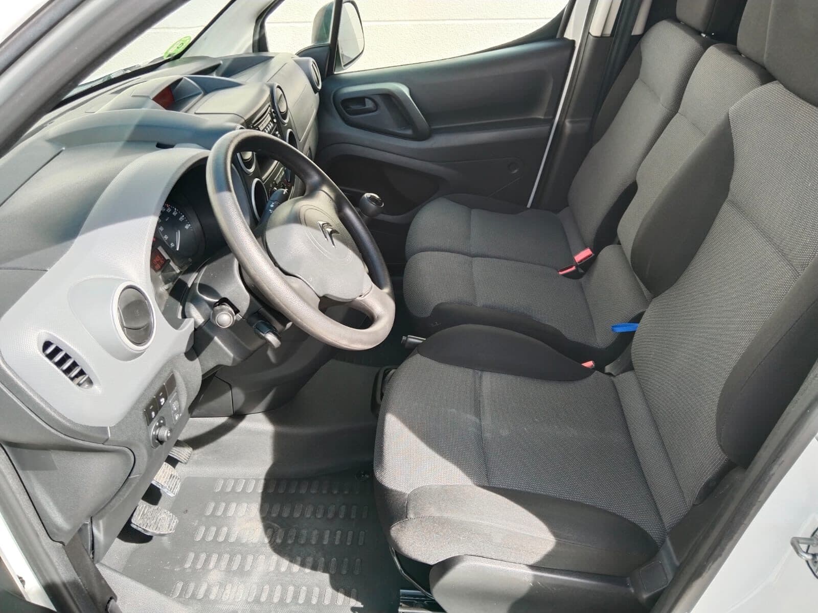 Citroen Berlingo — foto principal