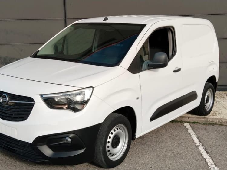 Miniatura 2 de 5 del coche: Opel Combo