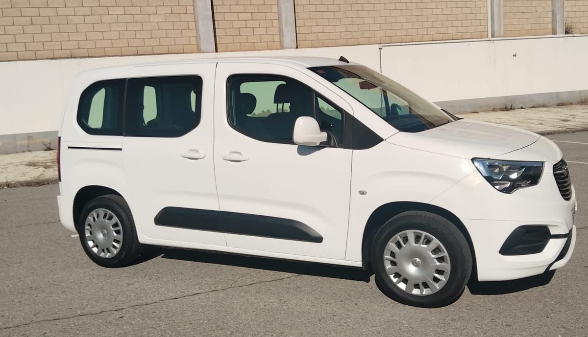 Opel Combo Life — foto 3