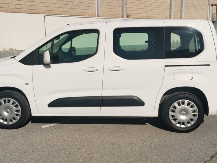 Miniatura 4 de 5 del coche: Opel Combo Life