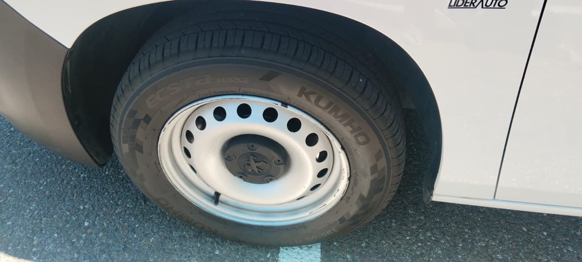 Peugeot Partner Premium Standard — foto 4
