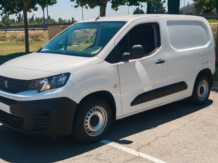 Miniatura 5 de 5 del coche: Peugeot Partner Premium Standard