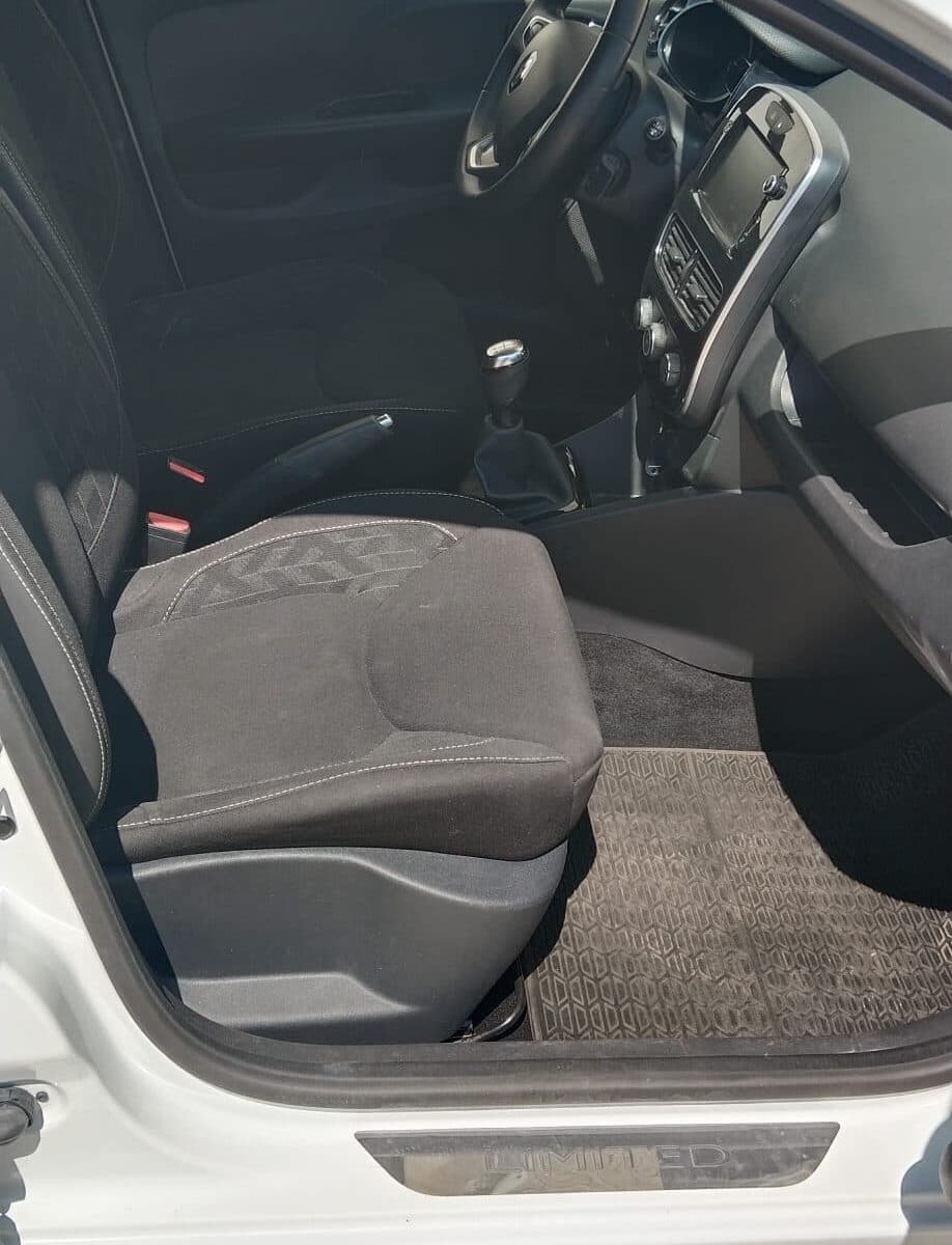 Renault Clio Limited — foto 2