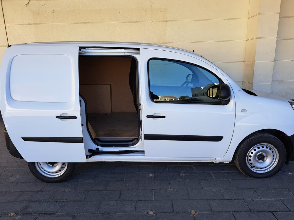 Renault Kangoo Expression — foto 3