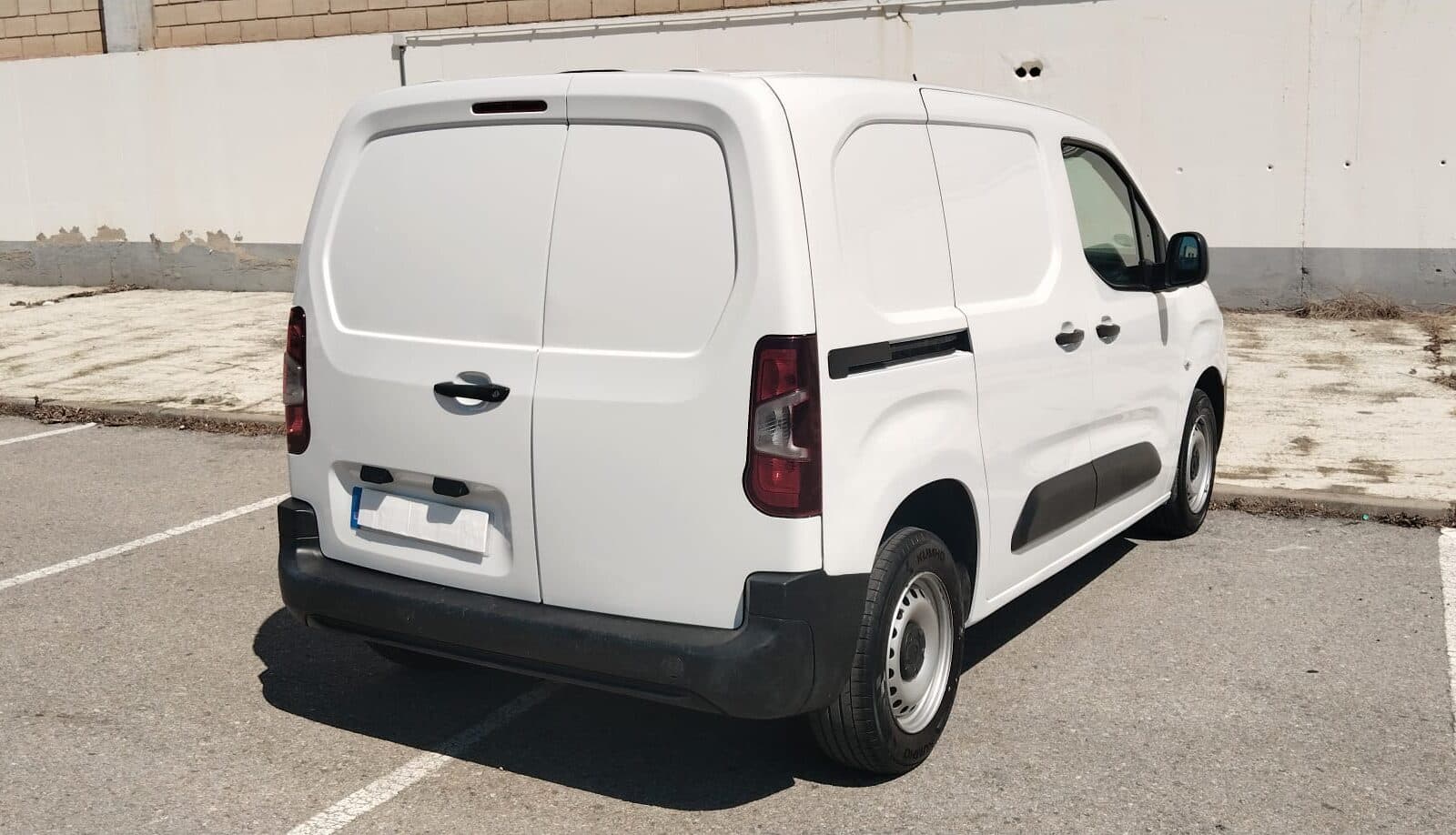 Citroen Berlingo Van — foto principal