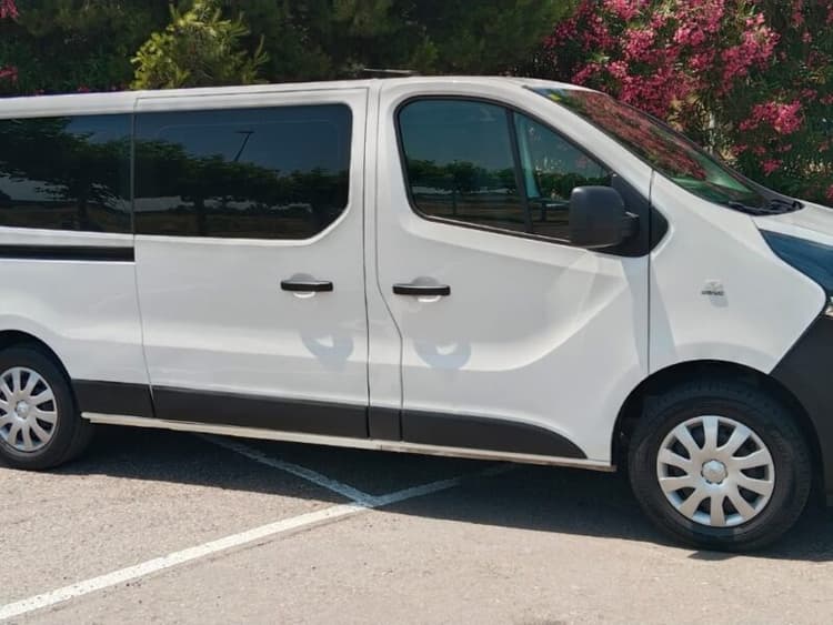 Miniatura 3 de 5 del coche: Opel Vivaro