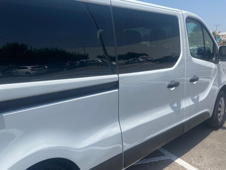 Miniatura 5 de 5 del coche: Opel Vivaro