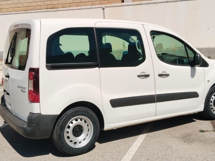 Miniatura 1 de 5 del coche: Partner Teppe Combi